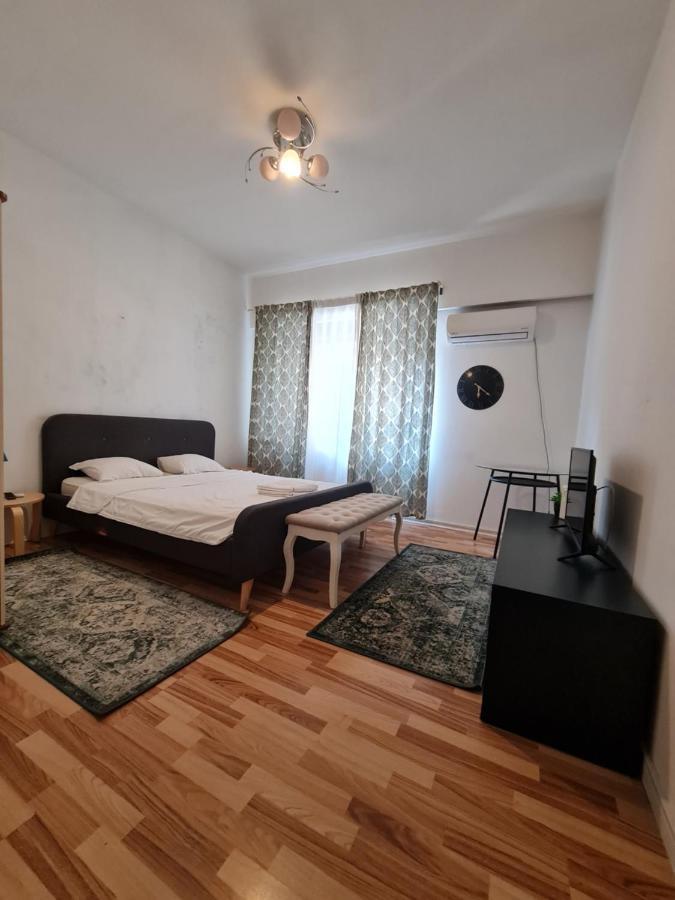 Color Apartments Nicolae Tonitza St ブカレスト エクステリア 写真