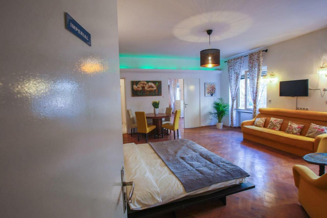 Color Apartments Nicolae Tonitza St ブカレスト エクステリア 写真